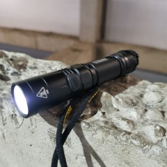 Фонарь NITECORE EC23 CREE XHP35 HD E2 16981